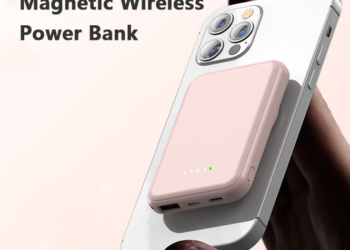 Mini magnetic power bank delivers 5000 mAh on the go